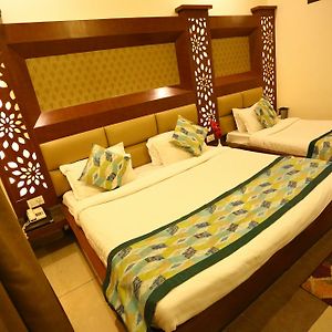 Comfort Triple Room Banganga Transfers